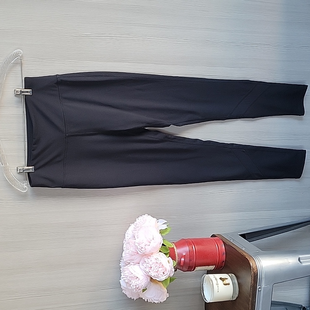 Baleaf High Rise Activewear Leggings with Mesh Detailing - New without t…